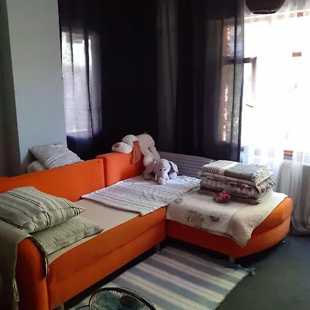 Apartament Larissa *